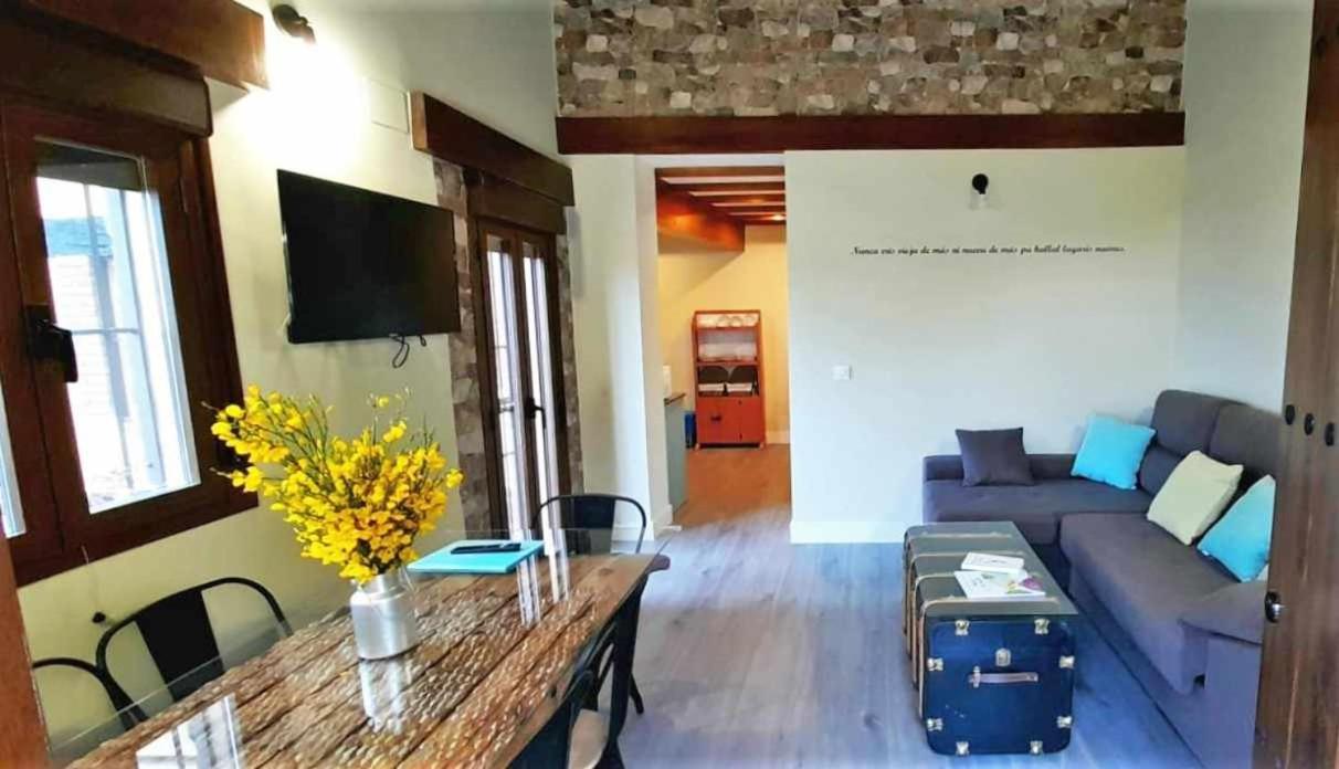 Apartamentos La Rosa Y El Pastor Guijo de Santa Barbara Ngoại thất bức ảnh