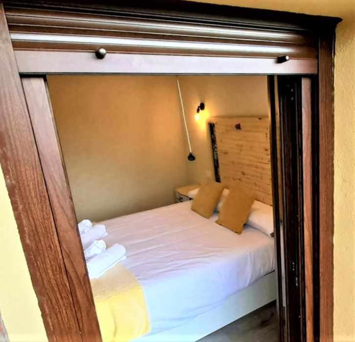 Apartamentos La Rosa Y El Pastor Guijo de Santa Barbara Ngoại thất bức ảnh