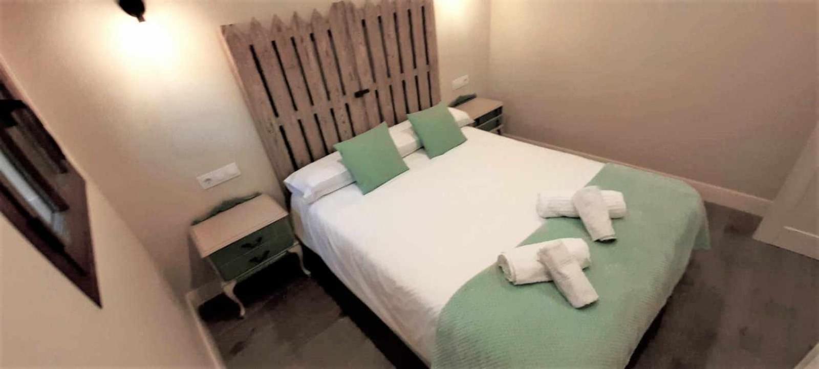 Apartamentos La Rosa Y El Pastor Guijo de Santa Barbara Phòng bức ảnh